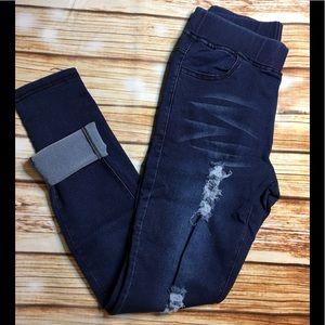 Take 50% off! S❤️ Dark Denim Distressed Jeggings